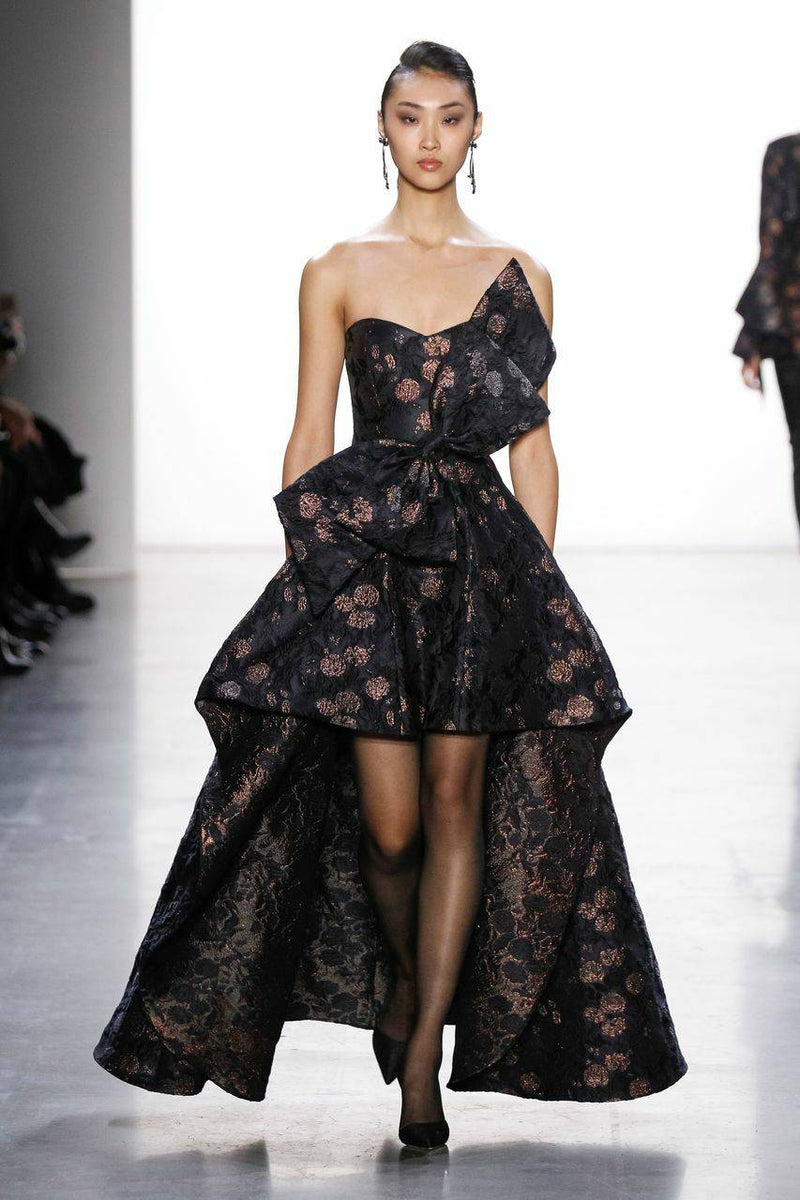 Runway Fall 2019 - Look 22