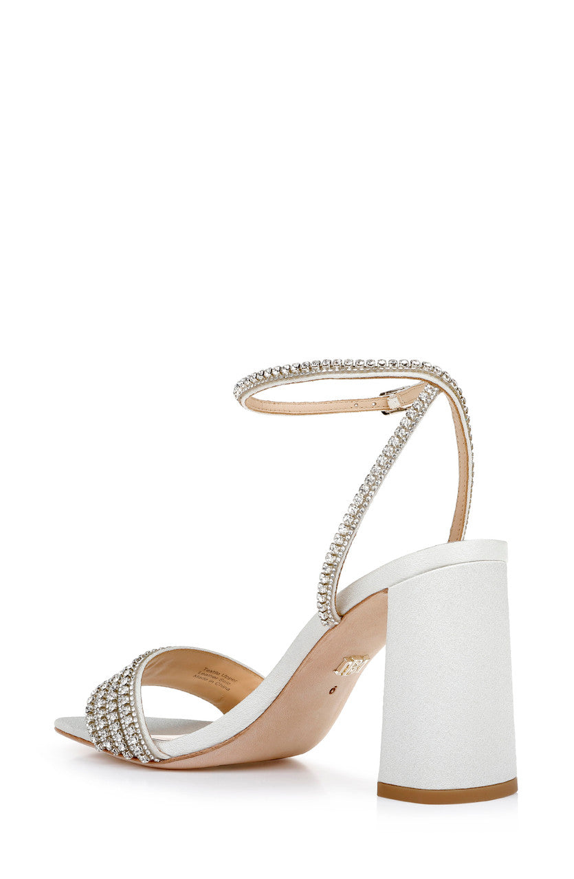 Becca by Badgley Mischka