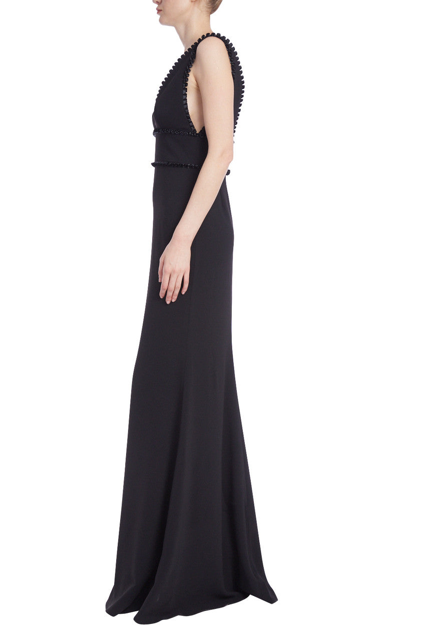 Black | Sleeveless Pleated Trim Gown with Removable Shawl