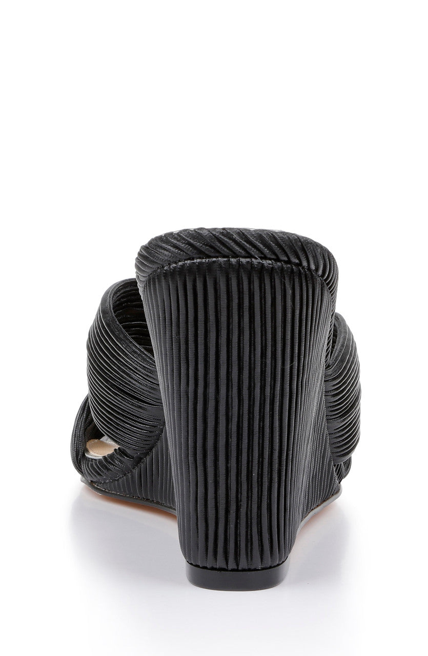 Black | Hype Pleated Wedge Mule