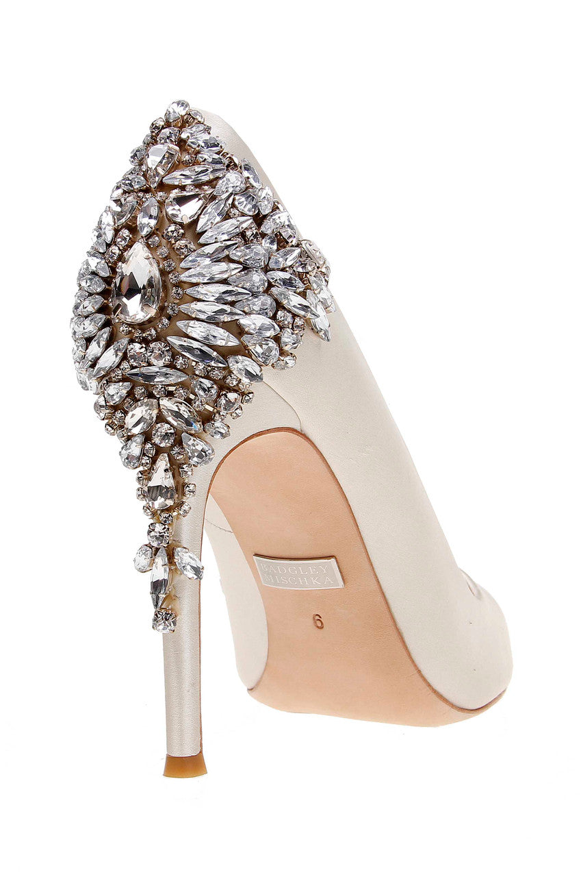 Ivory | Gorgeous Pointed Toe Evening Shoe