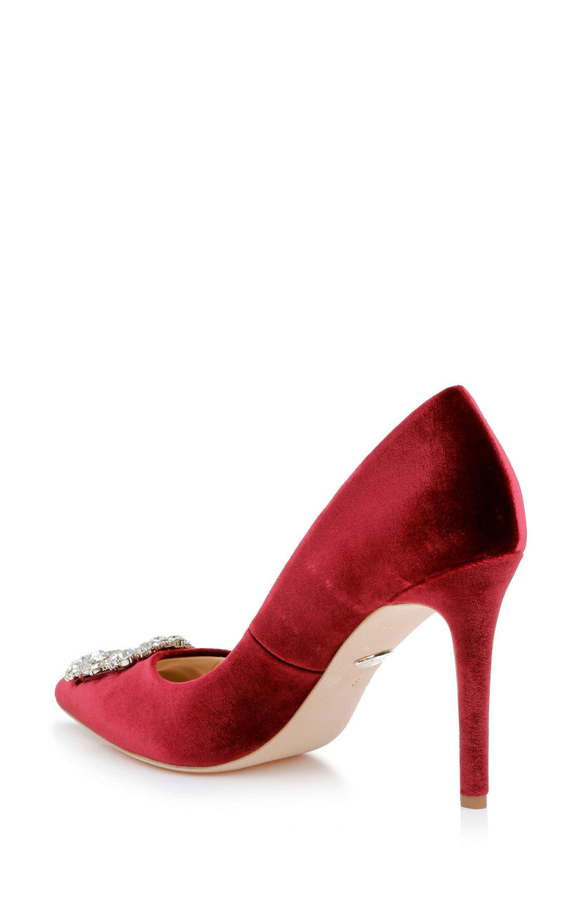 Cher Pointed Toe Evening Pump