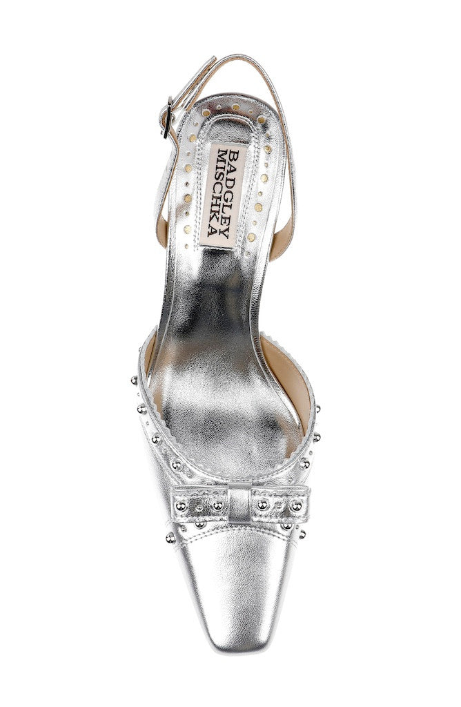 Silver Leather | Gizelle Square Toe Pumps Top