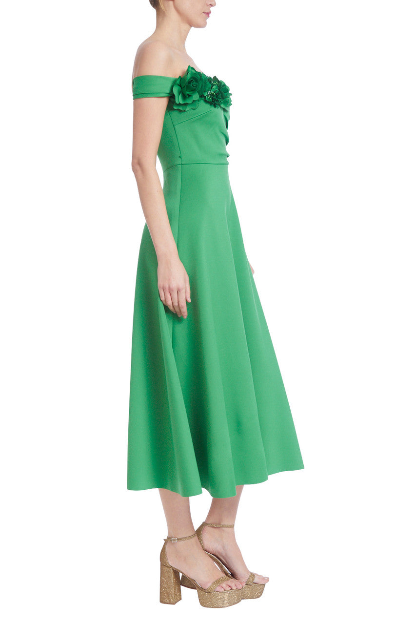 Palm | Off-The-Shoulder Cocktail with 3-D Flowers