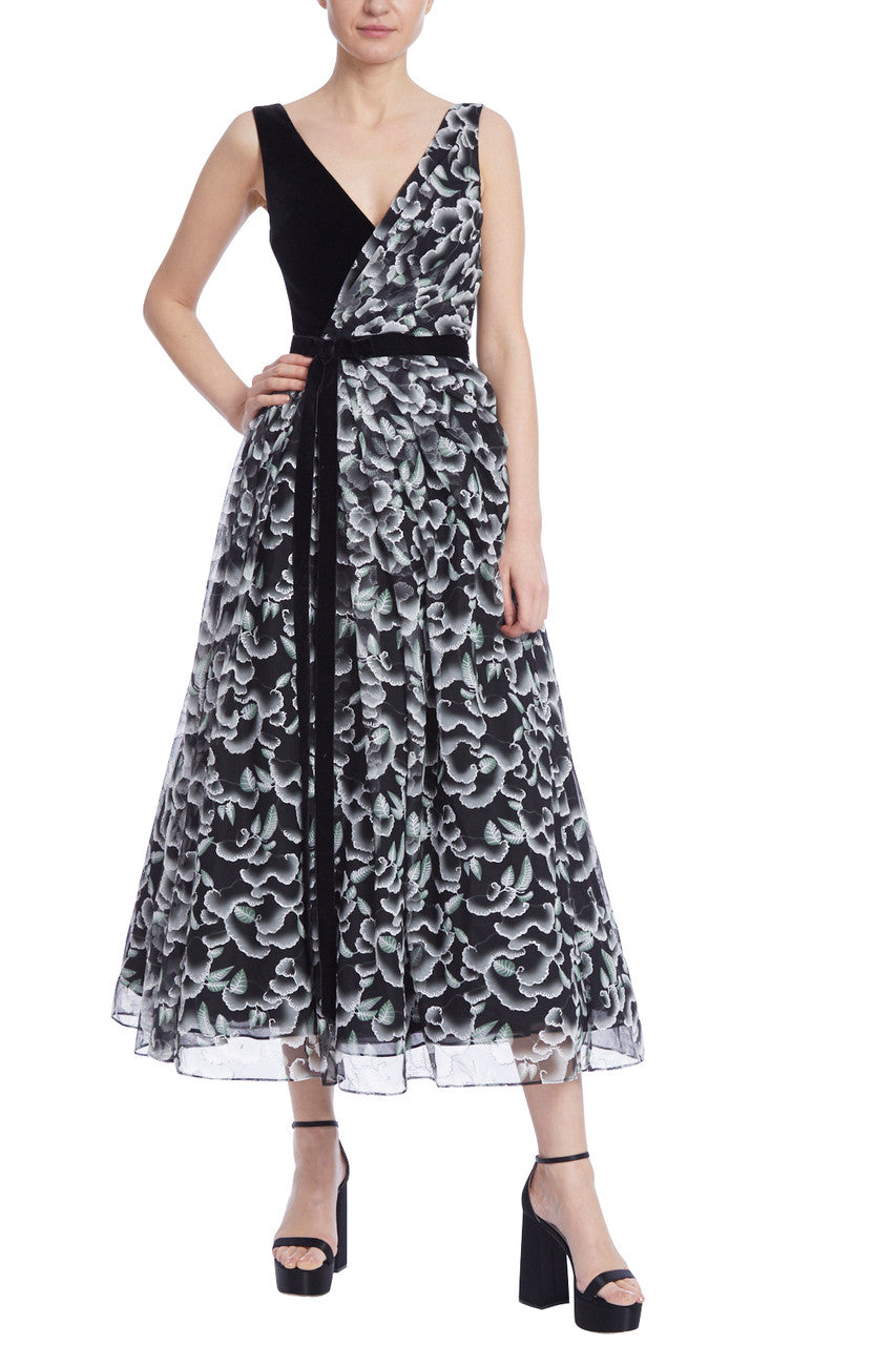 Black White | Asymmetrical Bodice Cloud Midi Dress