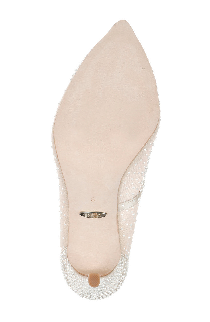 Ivory | Weslee III Princess Pump