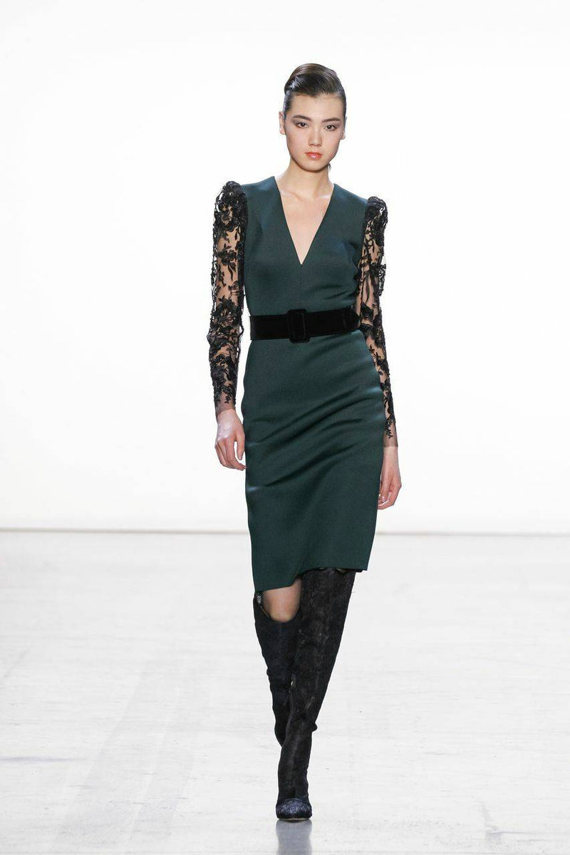 Runway Fall 2019 - Look 11
